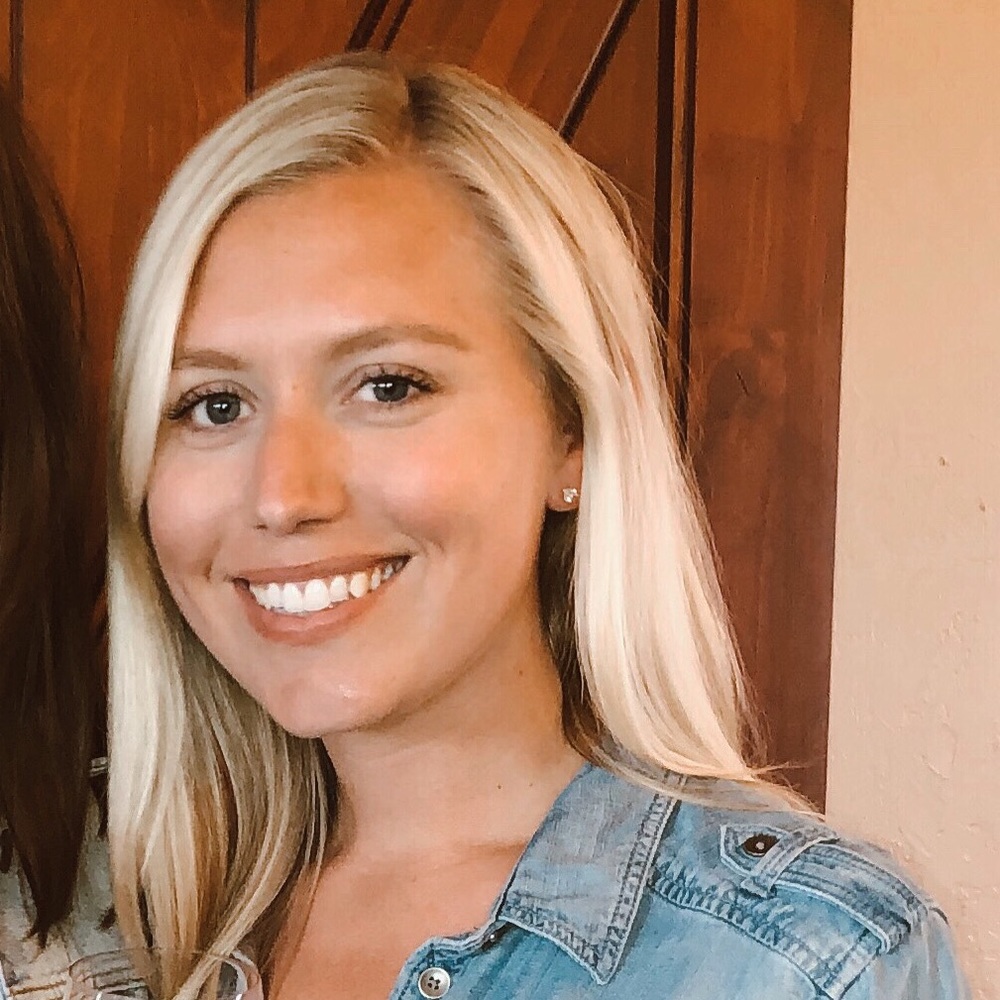 Meet your Posher, Brooke